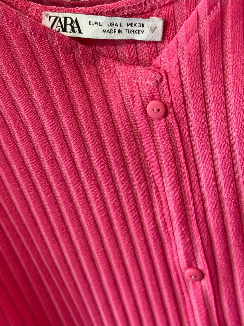 Zara Fuchsia Ribbed Button-Front High-Low Dress with Ruffle Straps - Picture 3 of 3